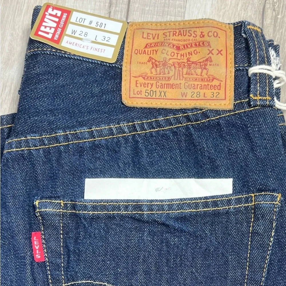 Levi's Vintage Clothing
1947 501 ORIGINAL FIT SELVEDGE JEANS Reproduction 28x32 - Picture 6 of 12